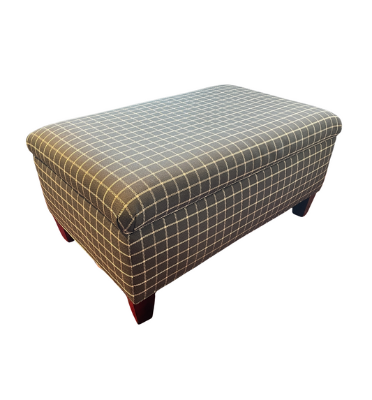 Upholstered Storage Ottoman by Tom's Price (0GZ00A)
