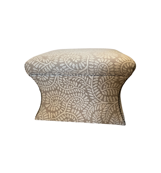 Upholstered Storage Ottoman (0HE005)