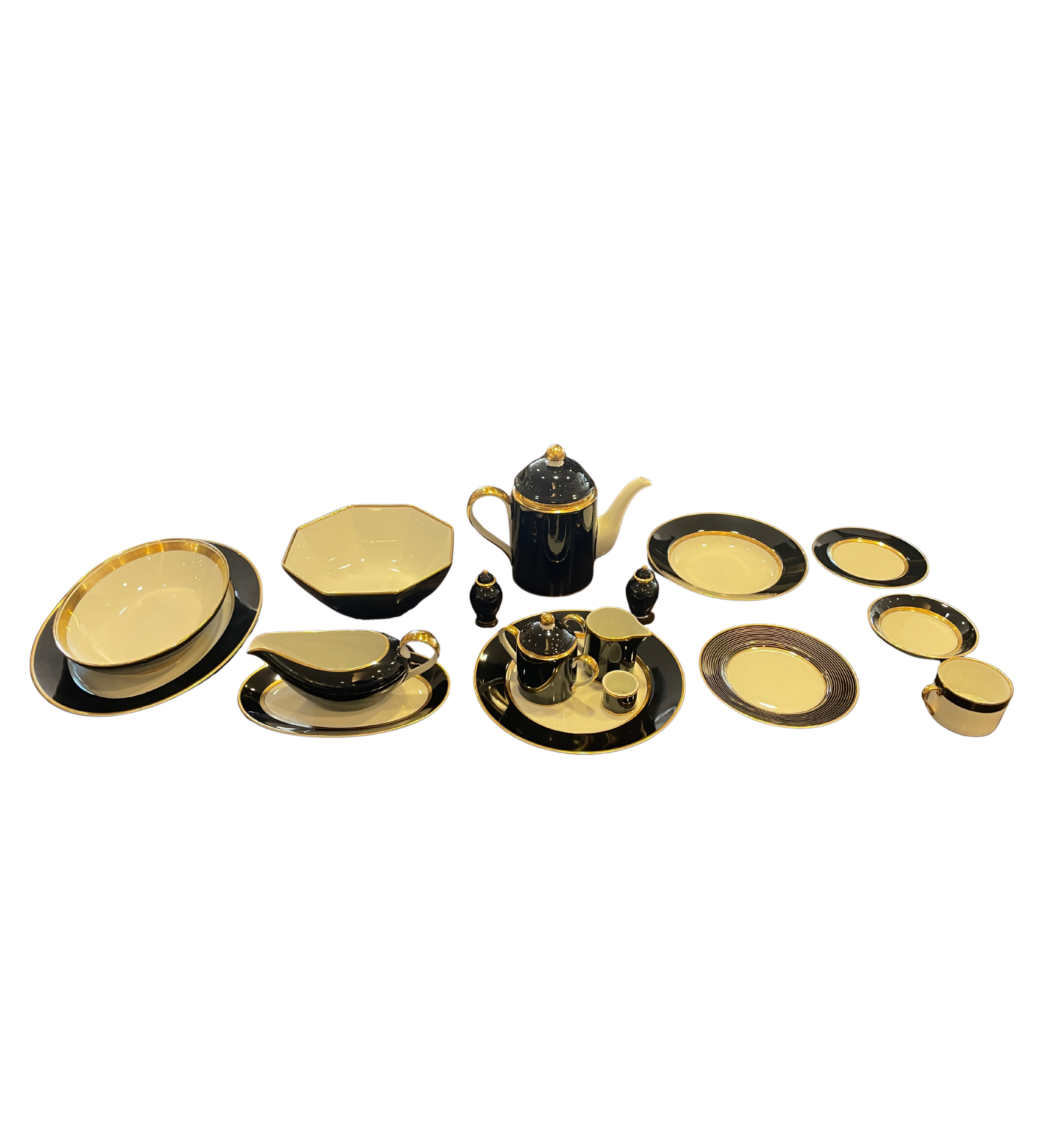 Fitz and Floyd Renaissance Black China Set (0D300C) – The Perfect Fitz and Floyd Renaissance Black China Set (0D300C) – The Perfect