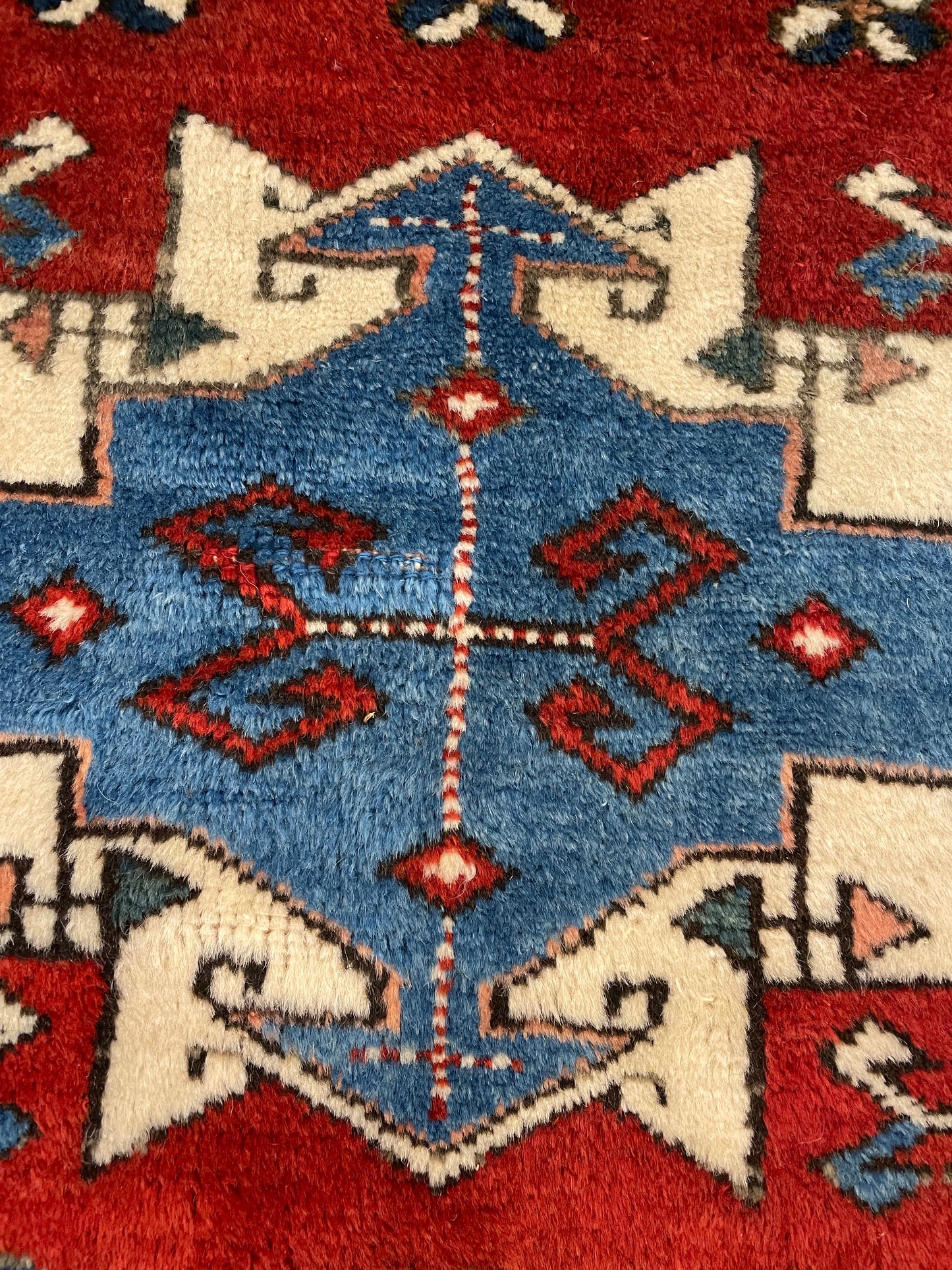 Turkish Center Medallion Rug as is, approx 3x5 (0EY006)