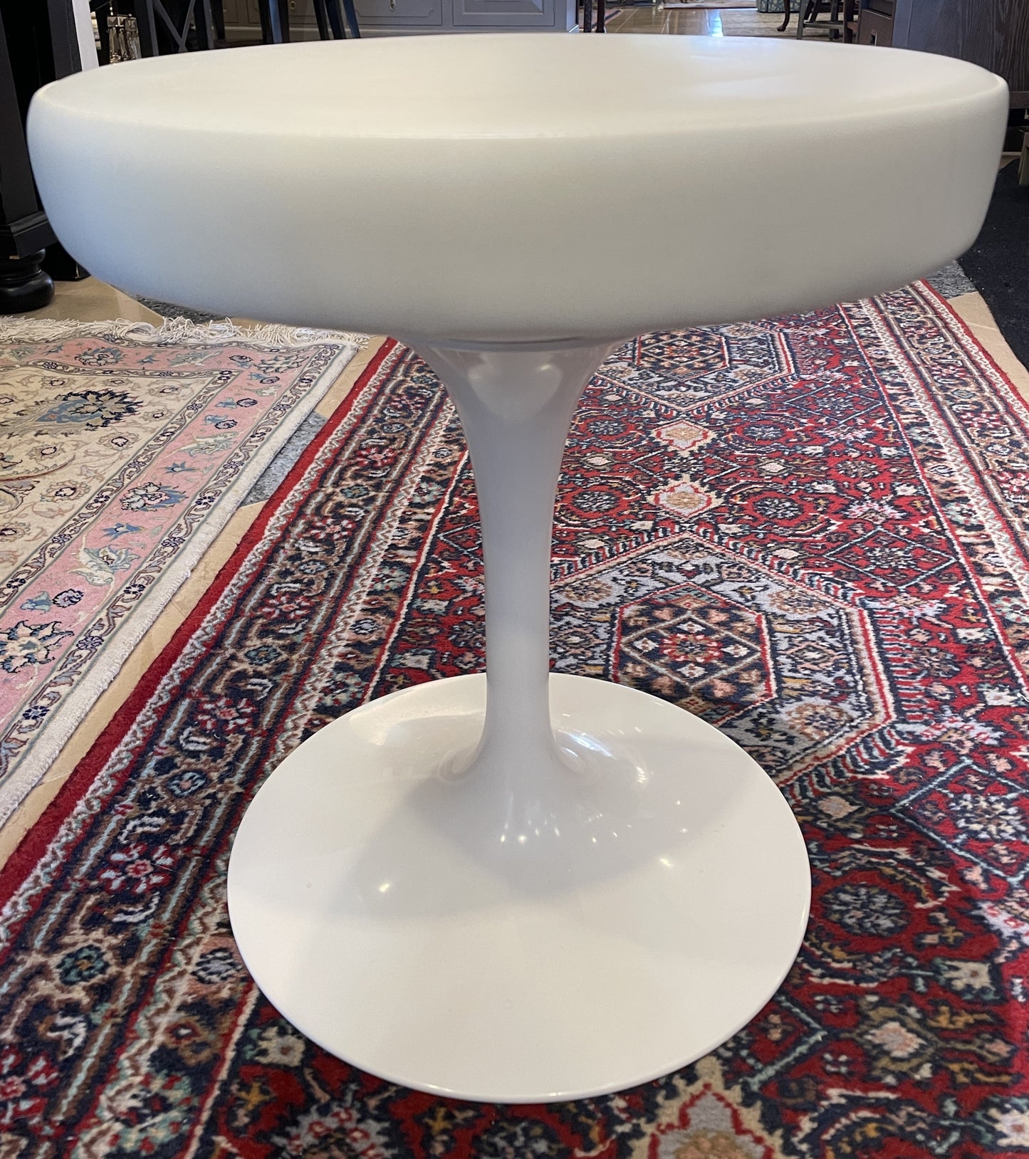 Saarinen Knoll Stools, White Leather-4 available (0A900H)