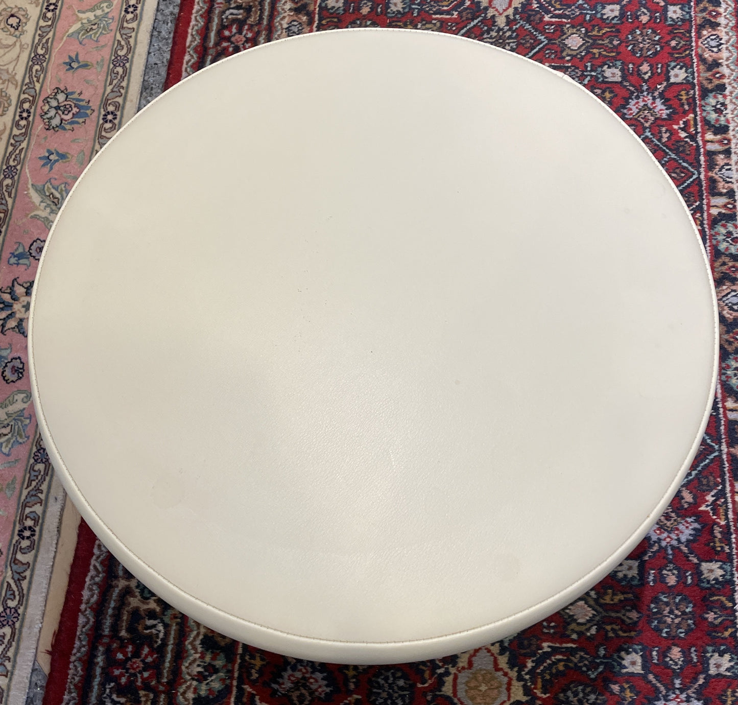 Saarinen Knoll Stools, White Leather-4 available (0A900H)