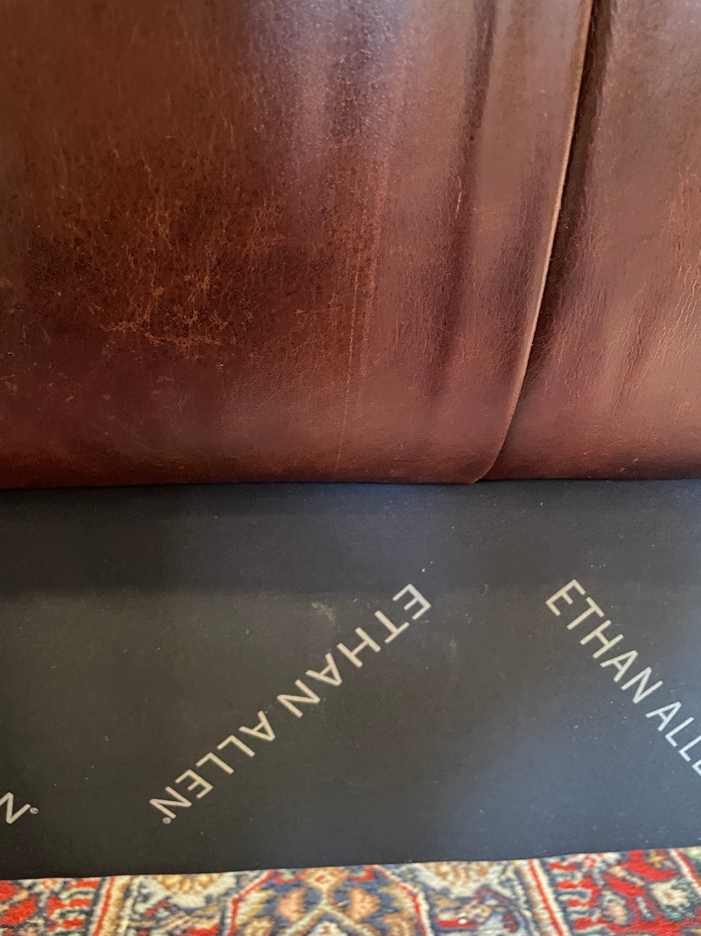 Ethan Allen Leather Tufted - QUEEN (0F1006)