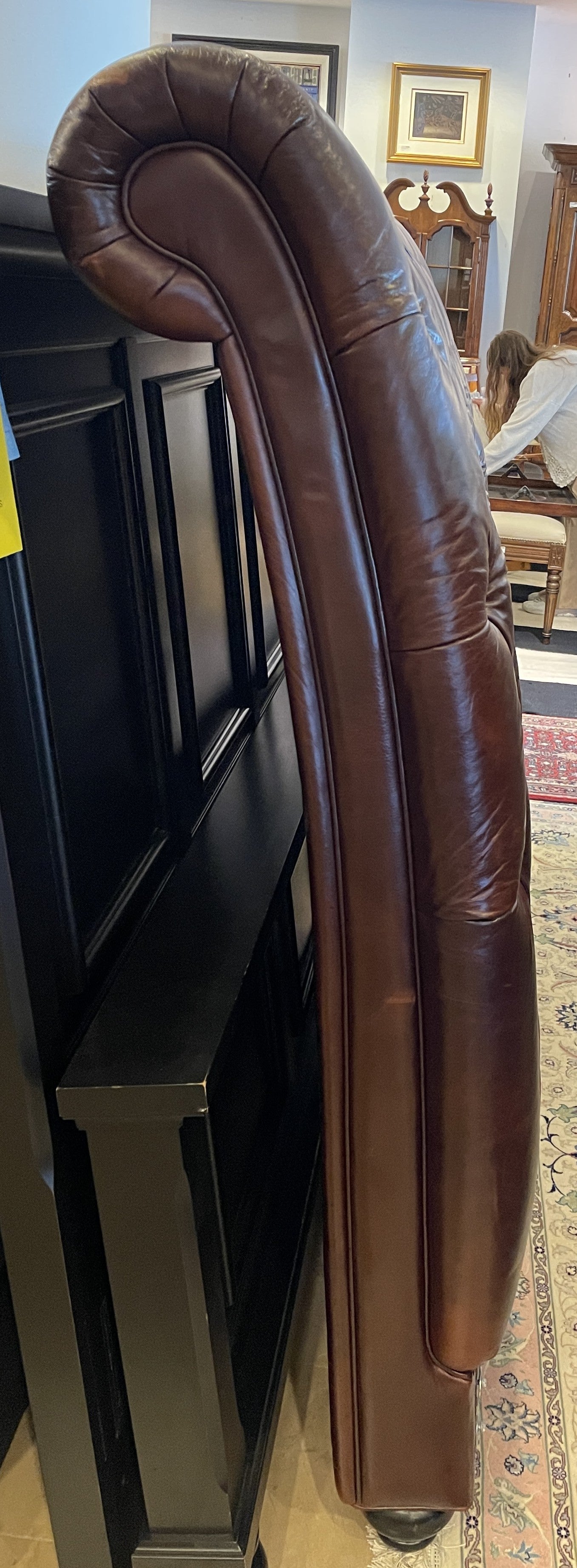 Ethan Allen Leather Tufted - QUEEN (0F1006)