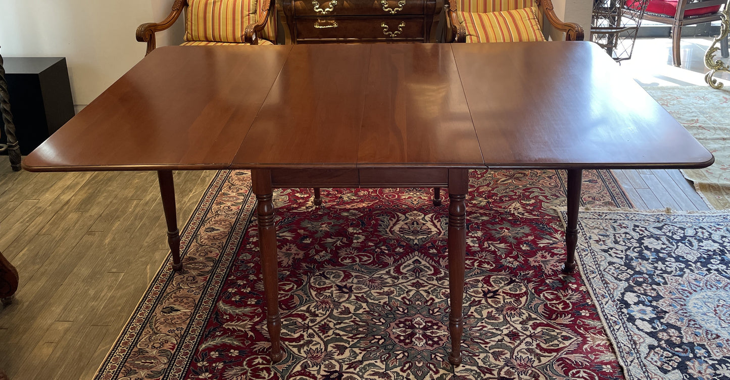 Gate Leg Drop Leaf Dining Table AS IS (0F2001)