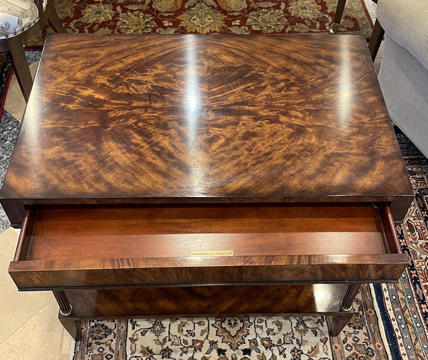 Theodore Alexander End Table (0F1007)