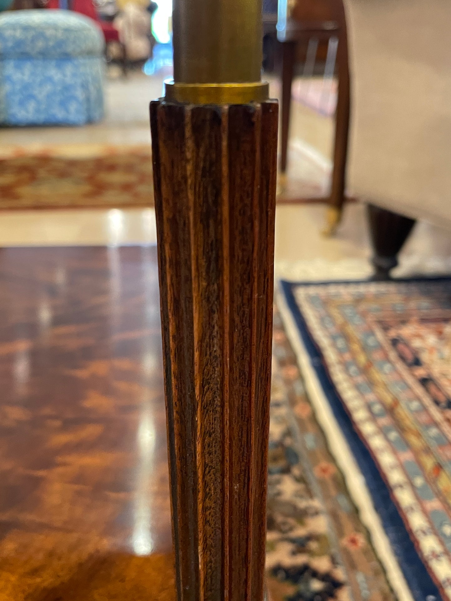 Theodore Alexander End Table (0F1007)