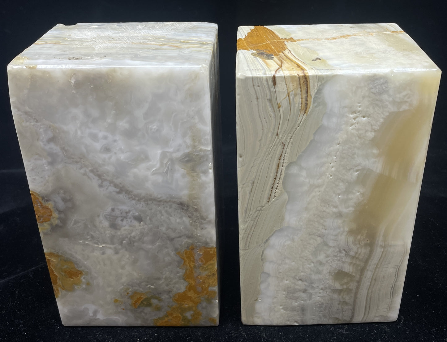 Onyx Bookends (08E01A)