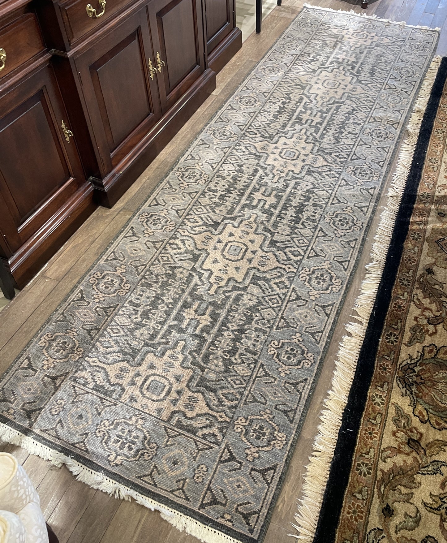 Restoration Hardware Ben Soleimani Runner 2.10 x 9 (04W009)