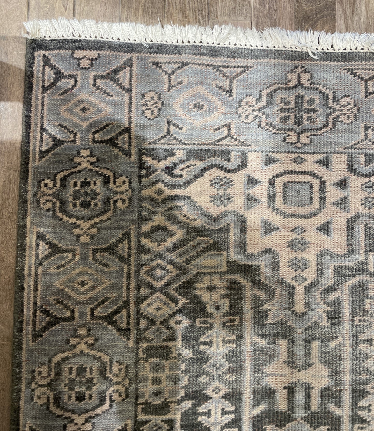 Restoration Hardware Ben Soleimani Runner 2.10 x 9 (04W009)