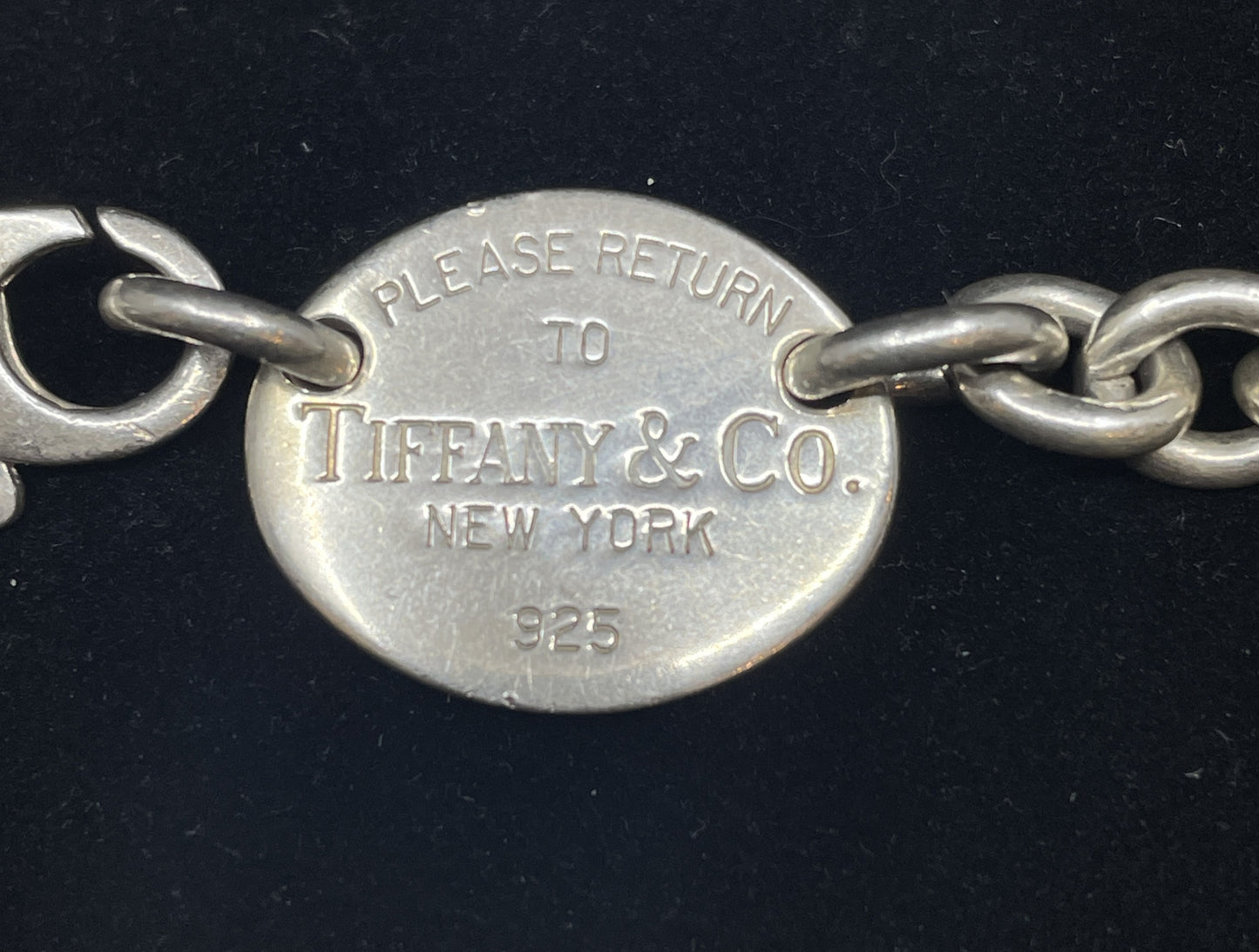 Tiffany Choker (095004)