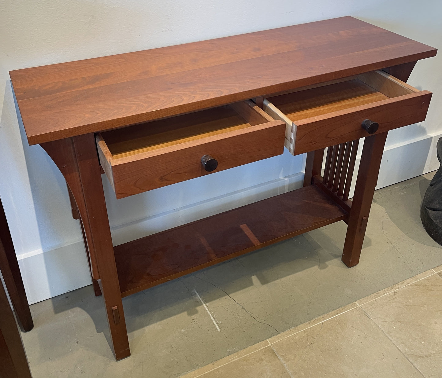Stickley Small Cherry Mission Console (0F8002)