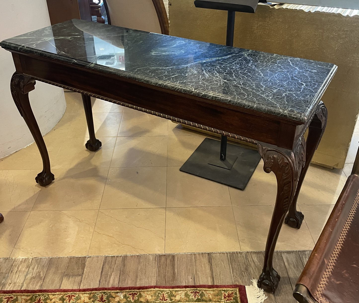 Stickley Mahogany and Marble Chippendale Console Table (0F2007)