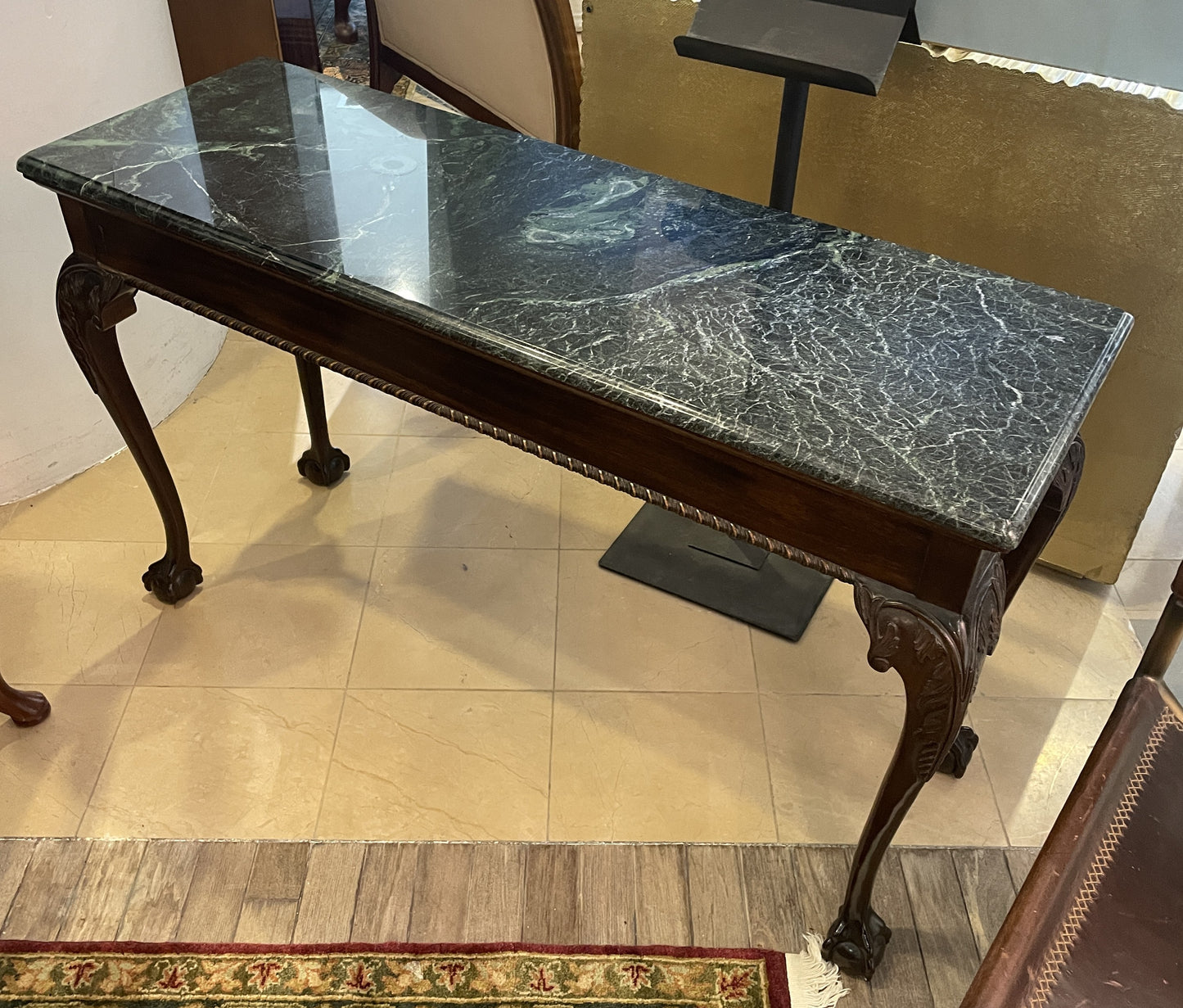 Stickley Mahogany and Marble Chippendale Console Table (0F2007)