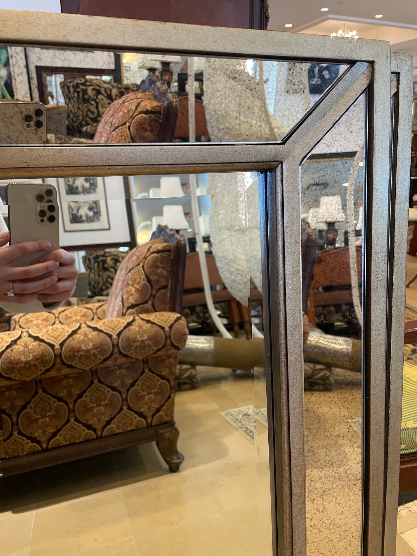 Shingmark Floor Mirror AS IS (01D007)