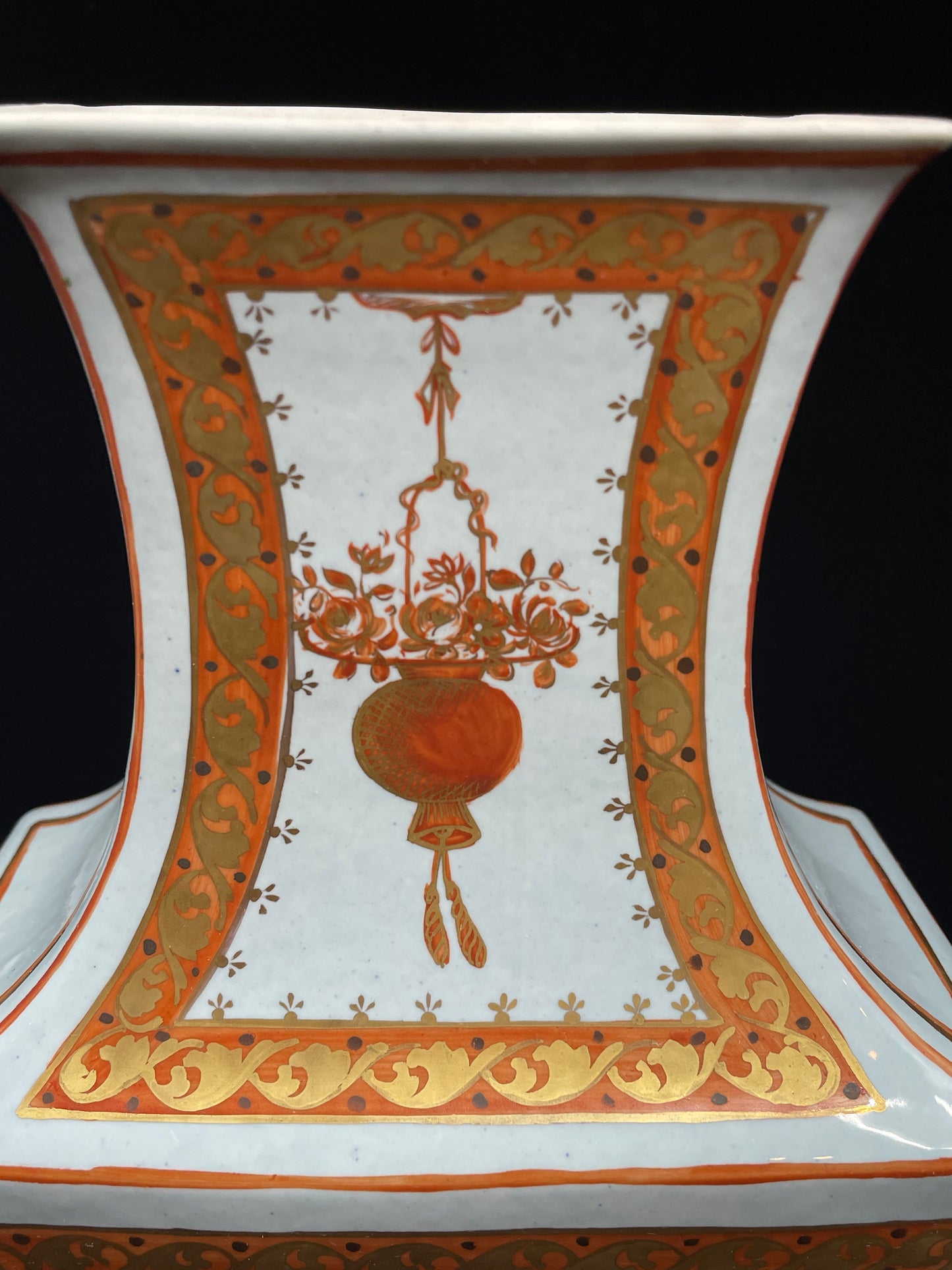Pair of Mottahedeh Lowestoft Vases, AS IS (no tops) (0F8009)
