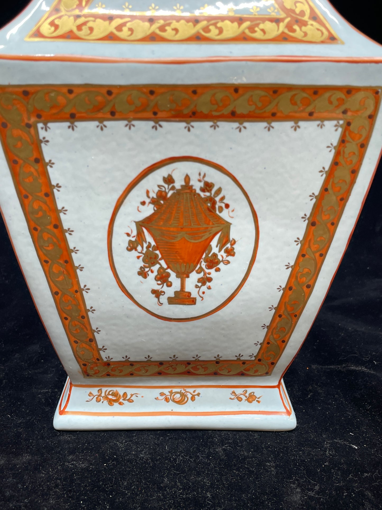Pair of Mottahedeh Lowestoft Vases, AS IS (no tops) (0F8009)