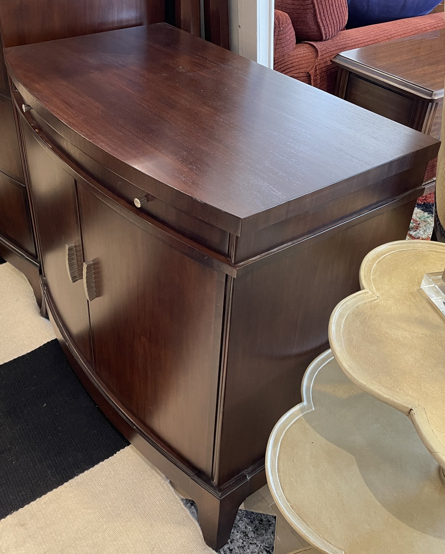 Hickory White Nightstands, Pair (0E600A)