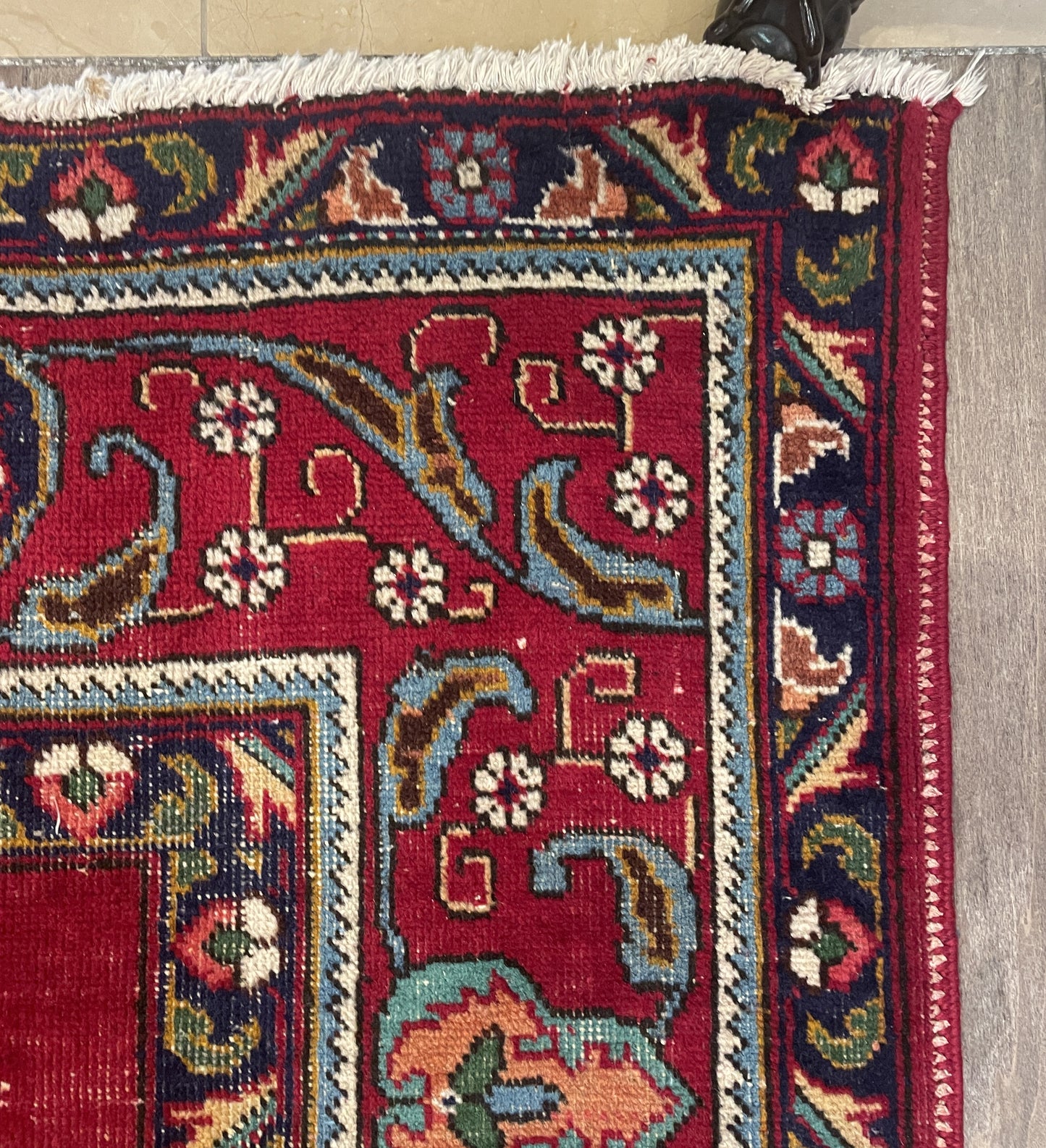 Antique Persian Wool 10'x6.75' Reds with Swirl and Center Medallion AS IS (0EY00A)