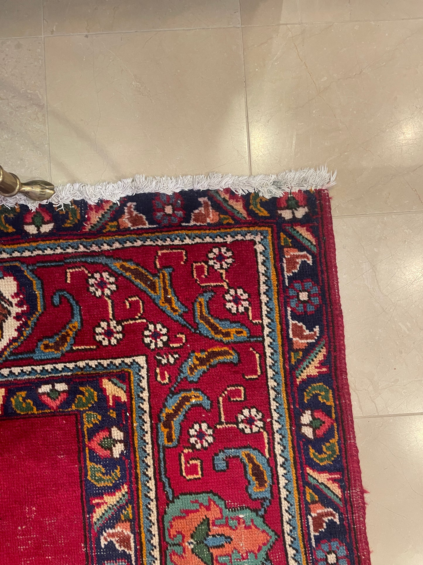 Antique Persian Wool 10'x6.75' Reds with Swirl and Center Medallion AS IS (0EY00A)