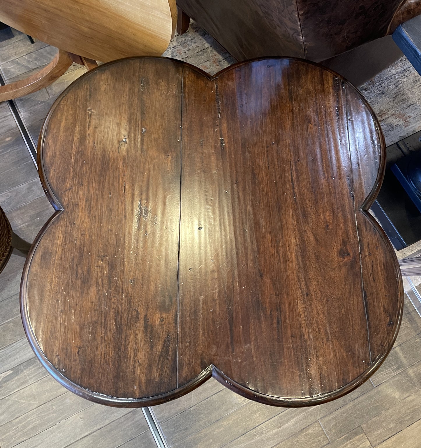 Bernhardt Quatrefoil End Table (0BZ013)