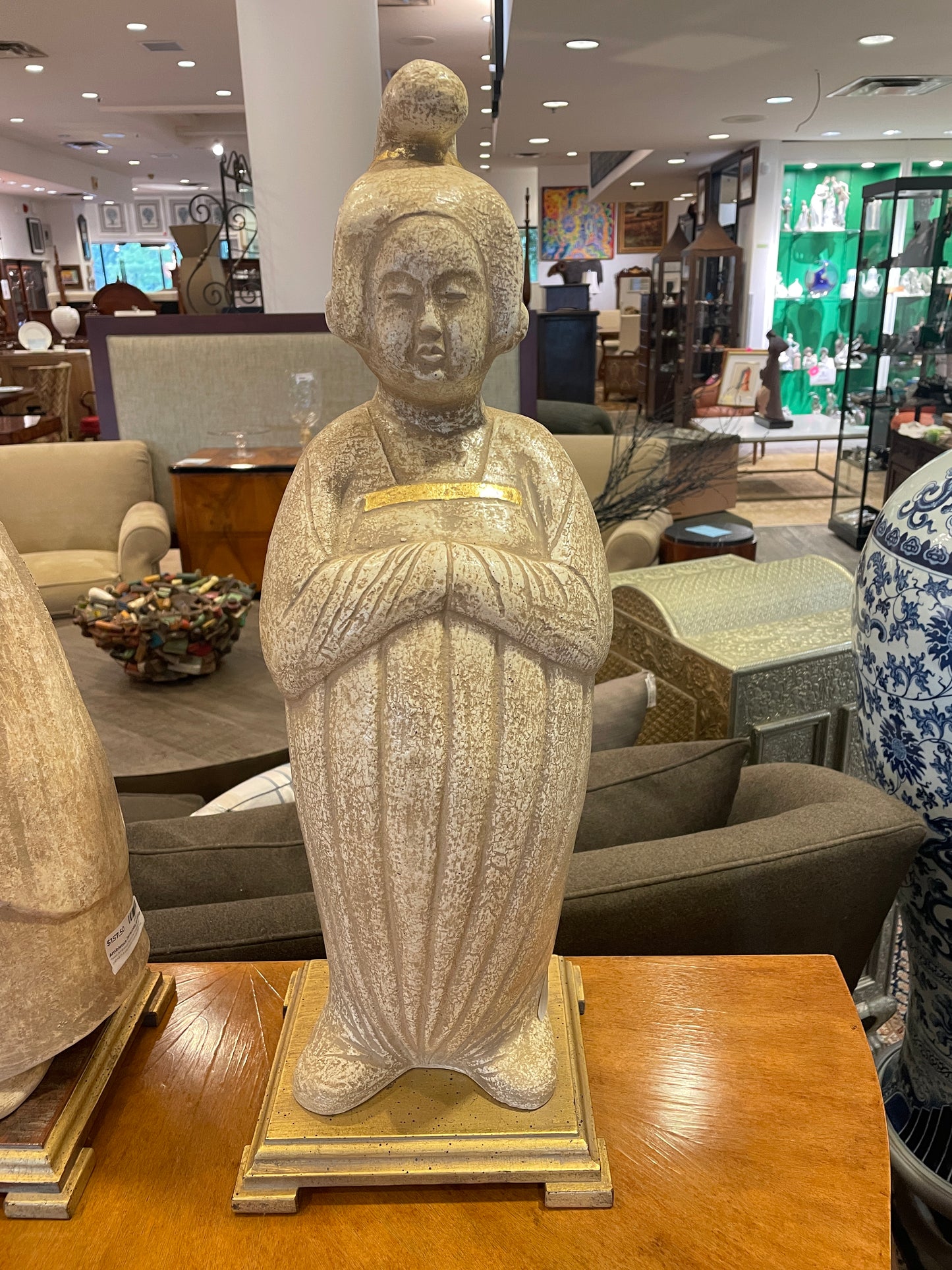 Ambience Terracotta Ancestor Female (0F9004)