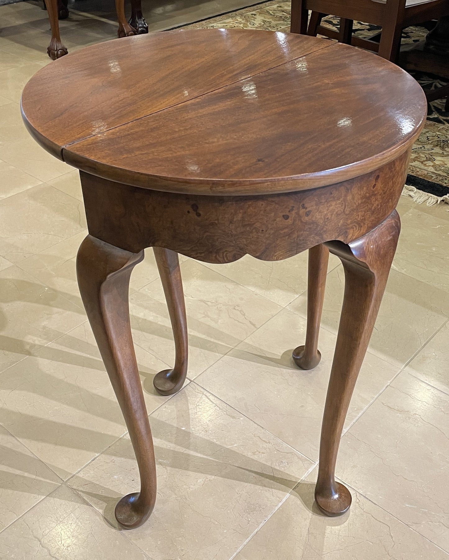 Baker Burled Demilune Flip Top Table, Small (0FB003)