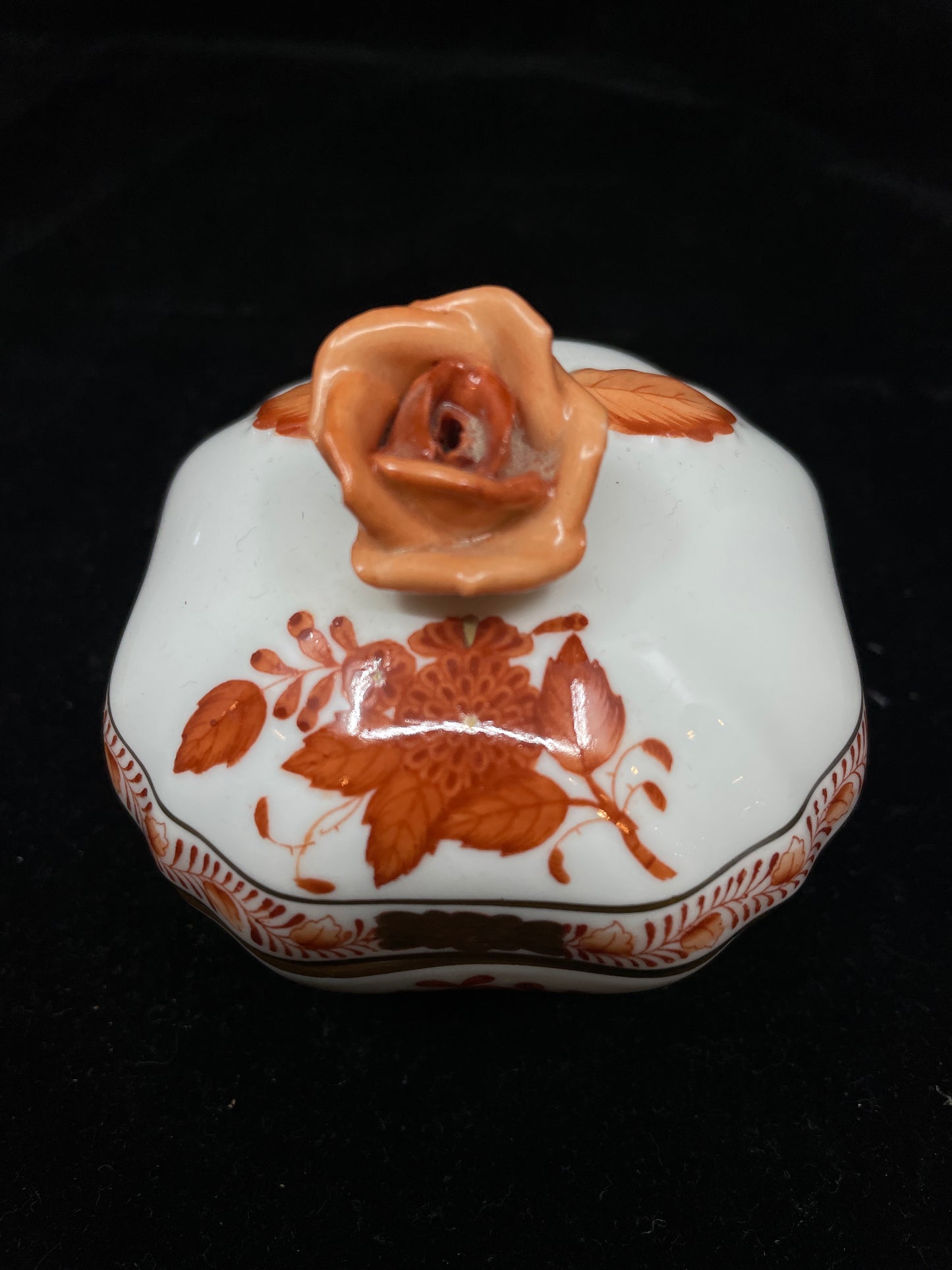 Herend Trinket Box with Lid (089009)