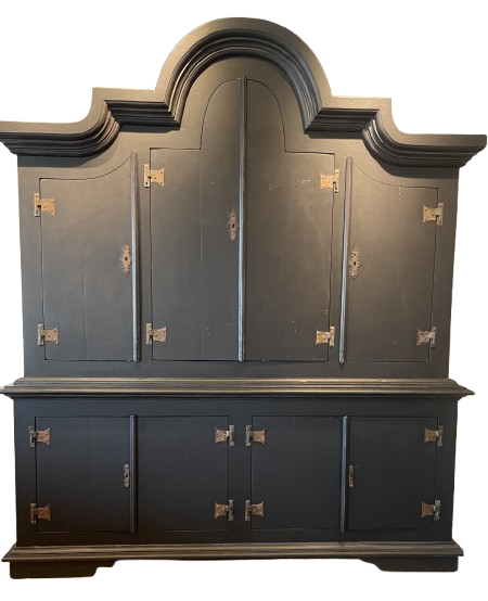 Walter E Smith Bookcase with Doors (0FD001)