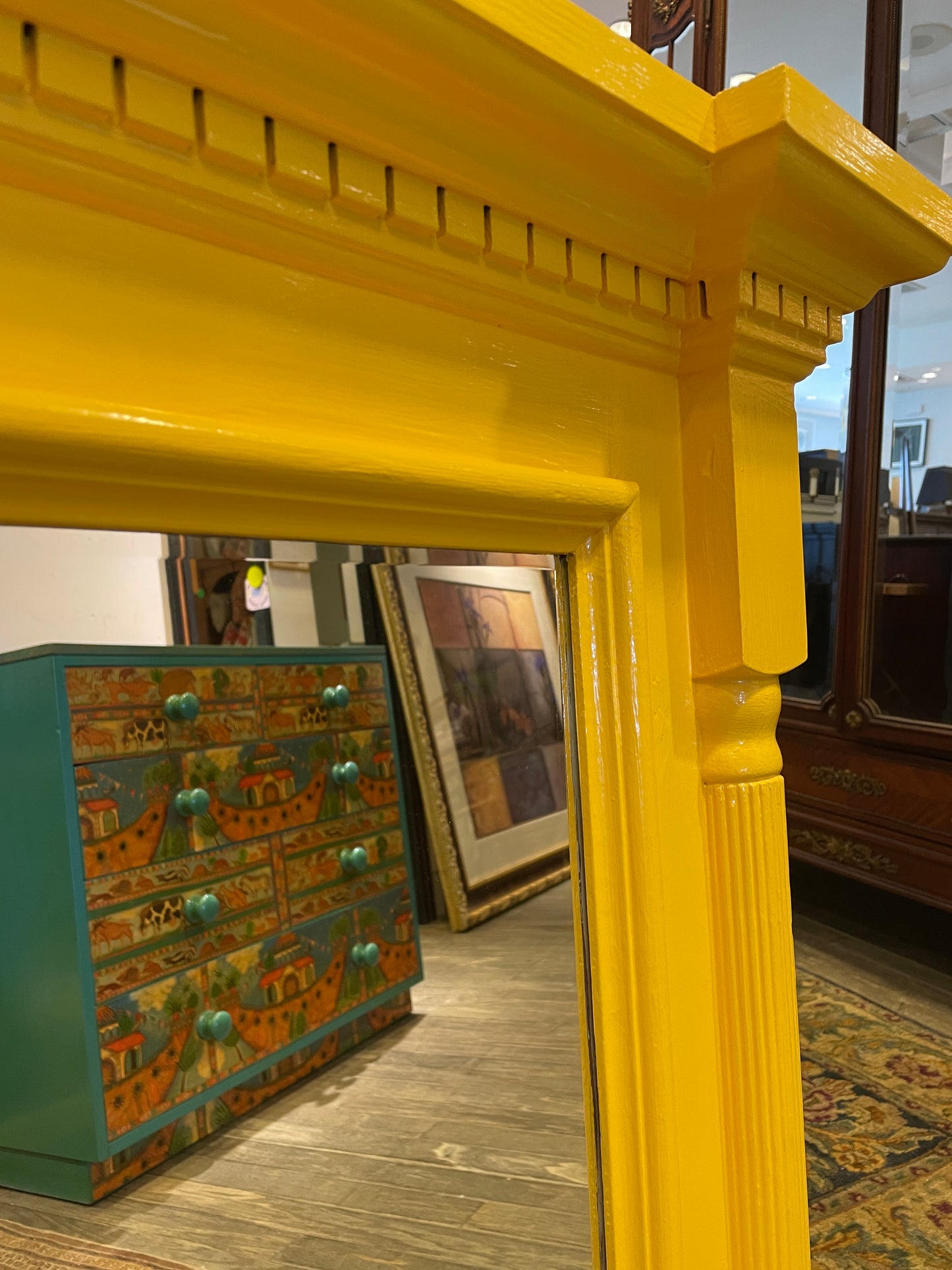 Georgian Style Mirror with Yellow Finish (0BZ007)