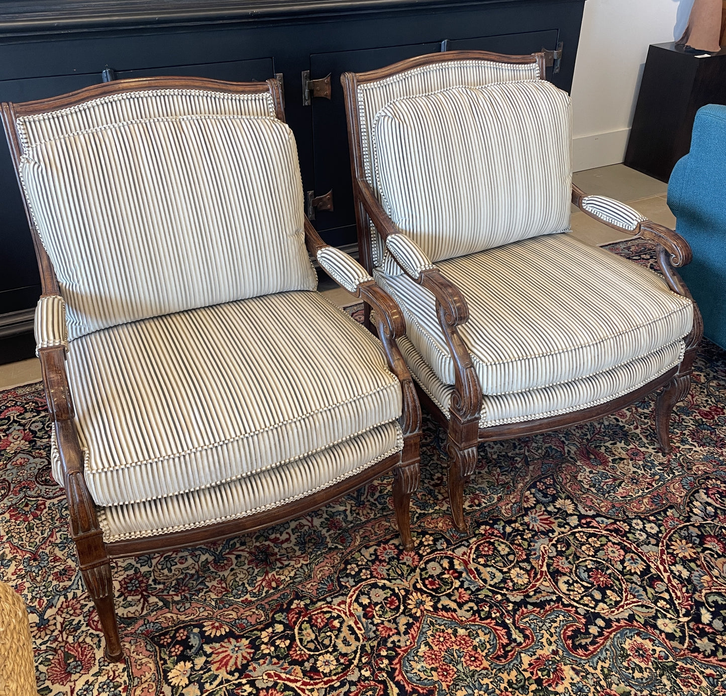 Pr. Jeffco Beregere Chairs in Velvet Stripe (0AN003)