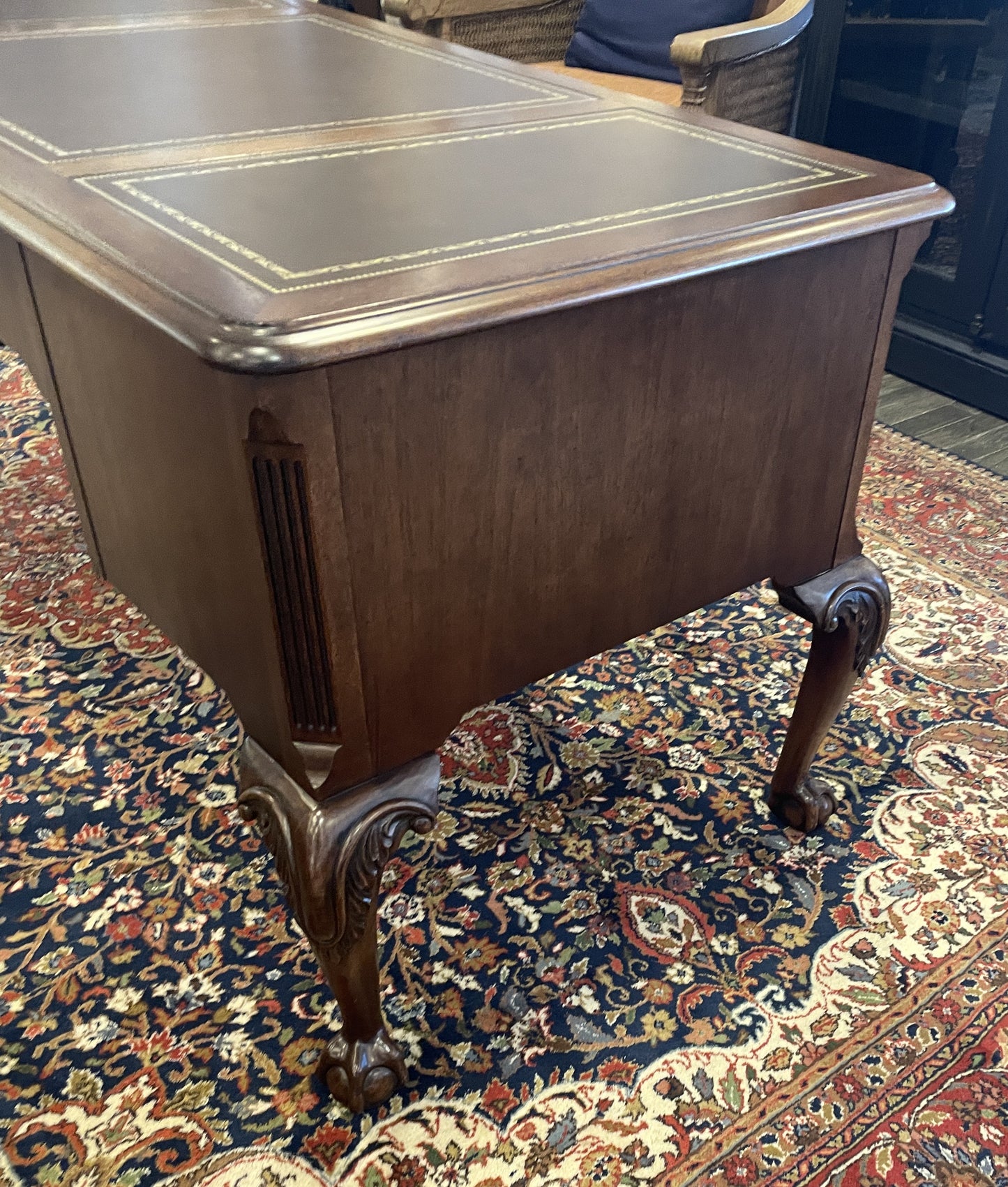Hekman Executive Desk (0FH006)