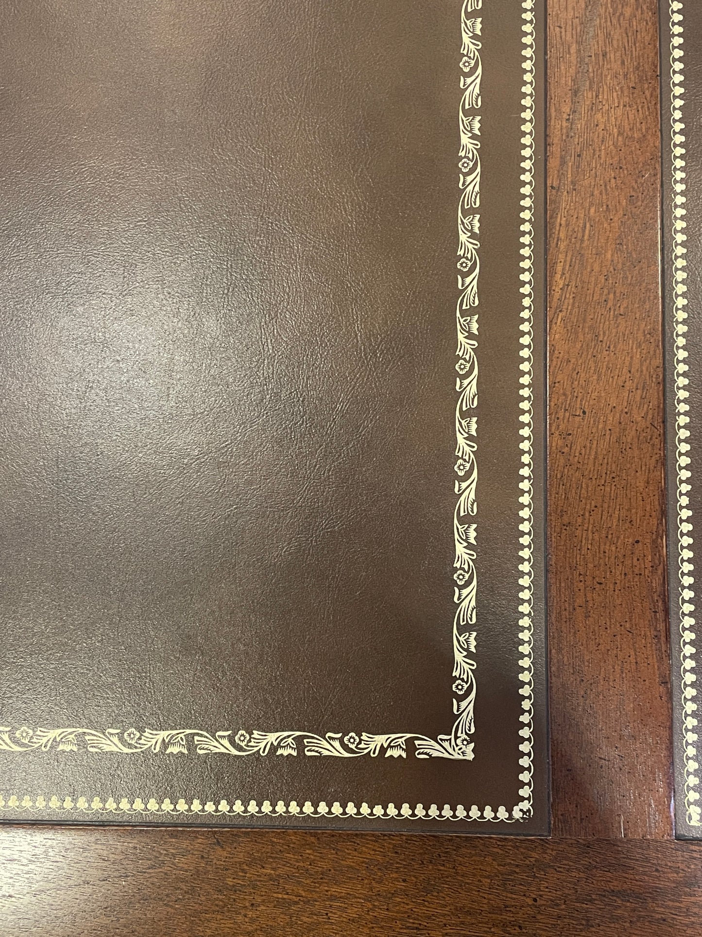Hekman Executive Desk (0FH006)