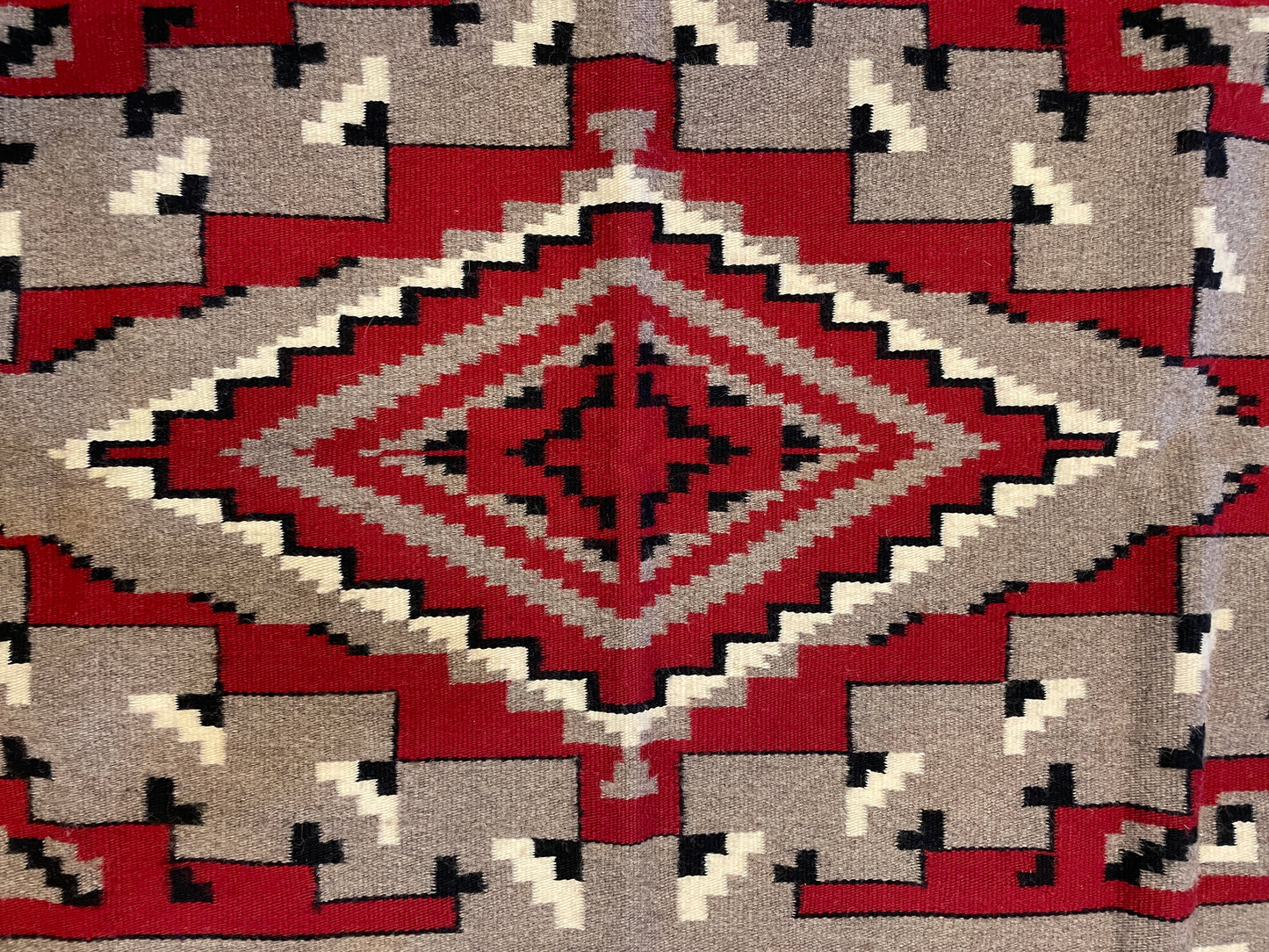Navajo Rug (4.7x3) (0BZ01E)