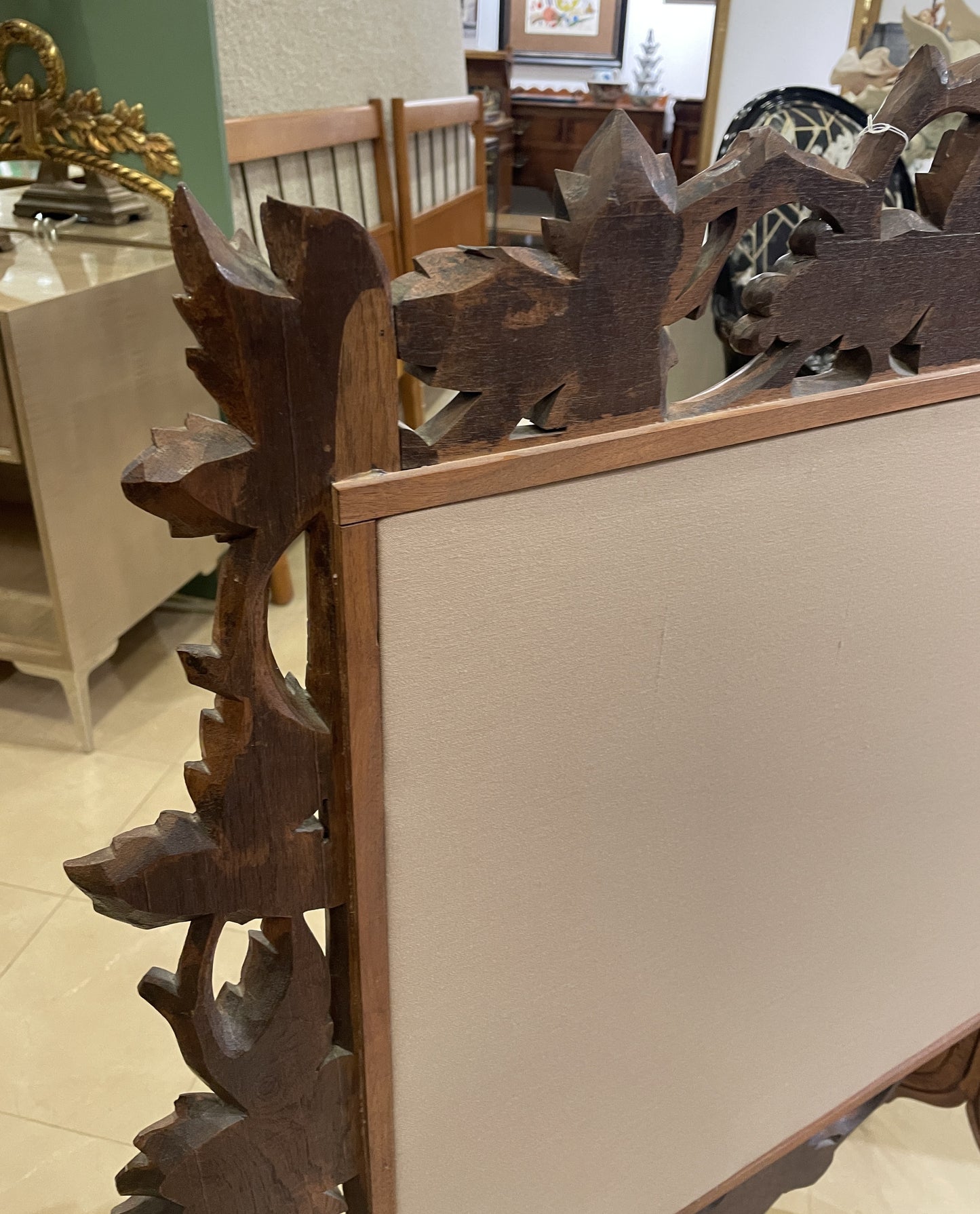 Antique Oak Leaf Fireplace Screen with Needlepoint insert (02J003)