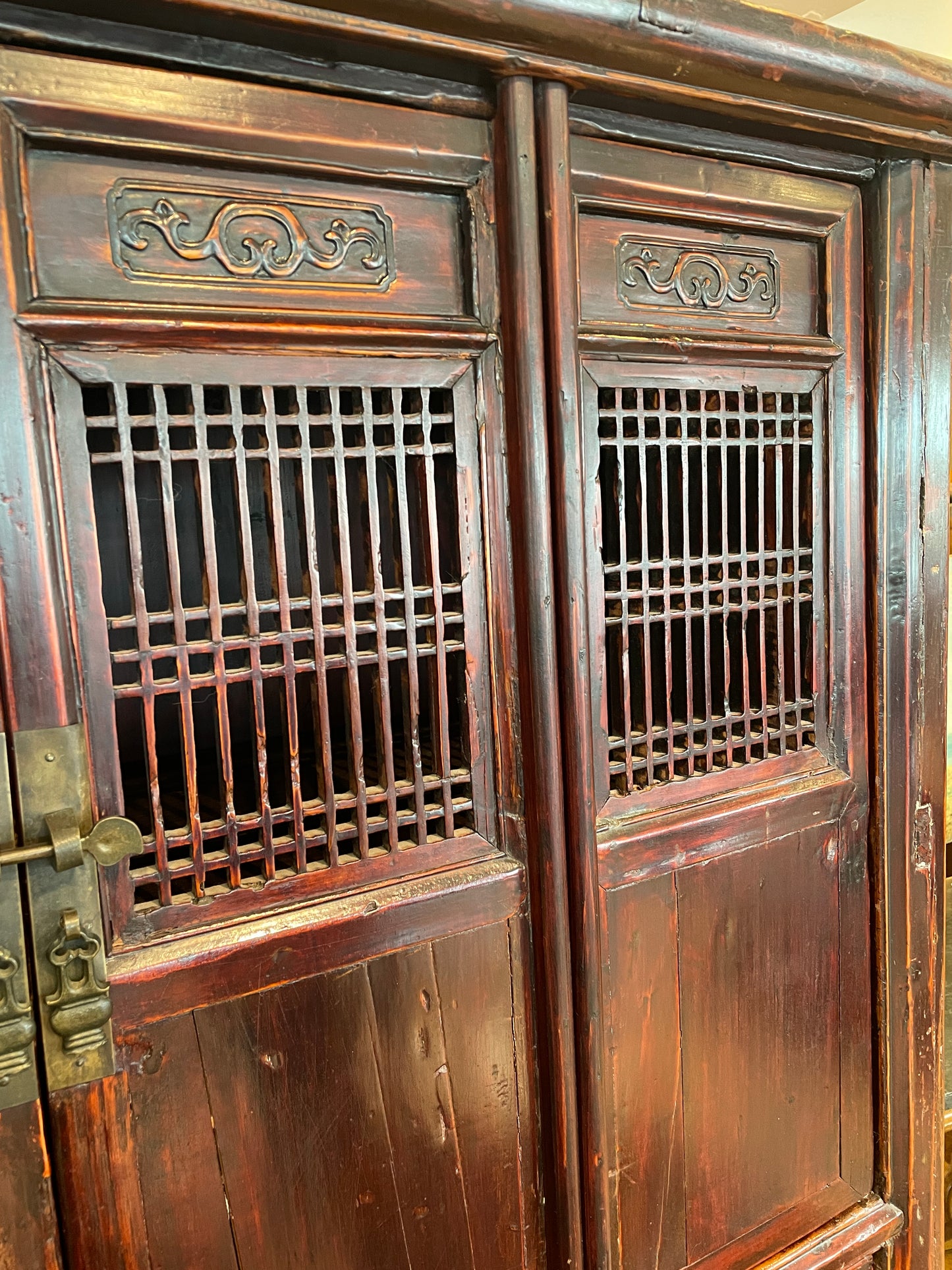 Chinese Chickencoop Cabinet AS IS (0G100F)
