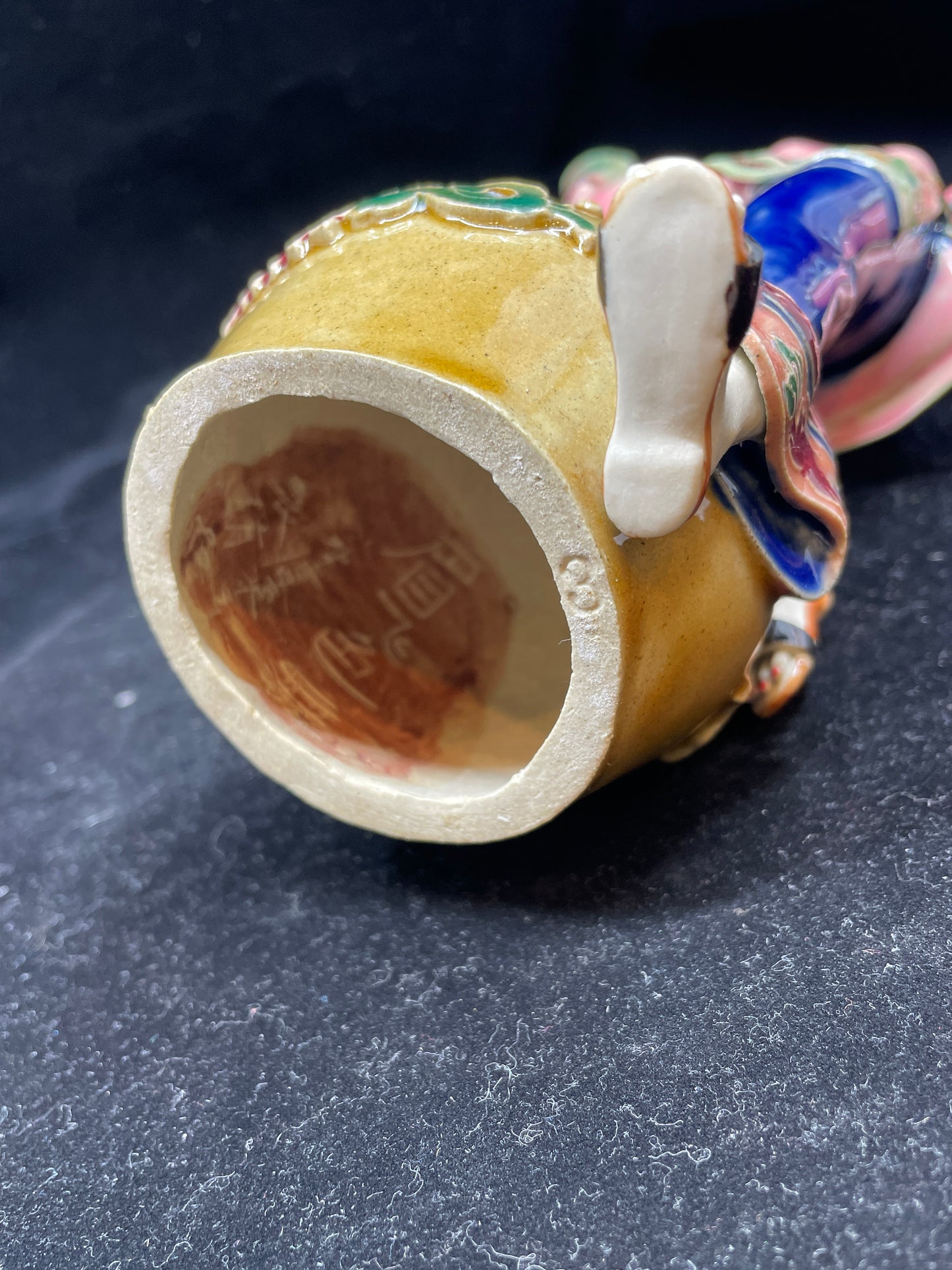 Shiwan Mudmen Geisha with Plate (0G2001)