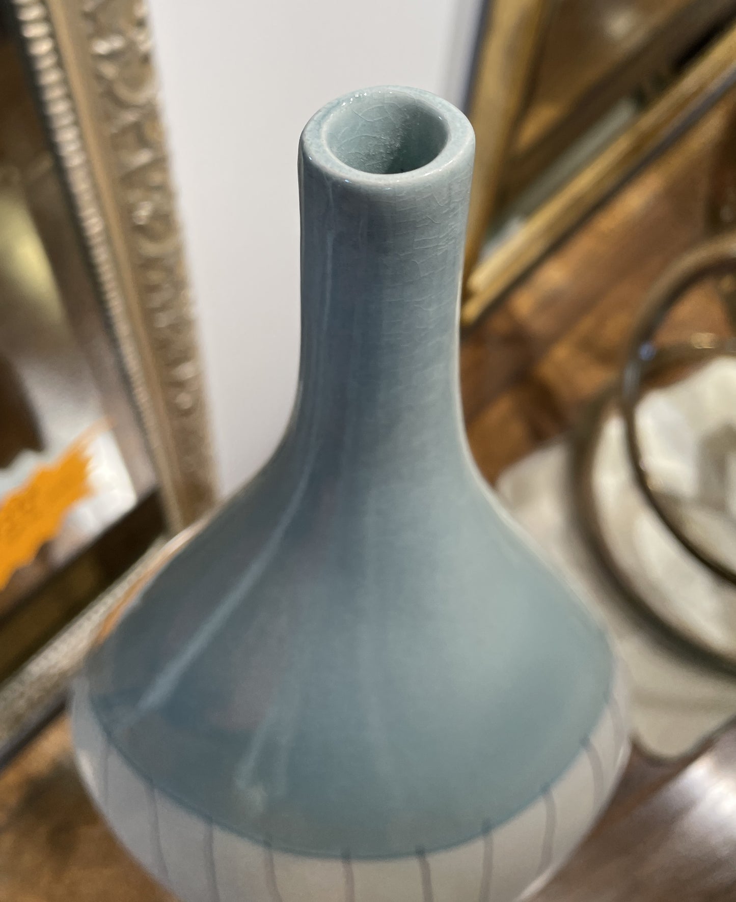 Global Views Vase (0C800B)