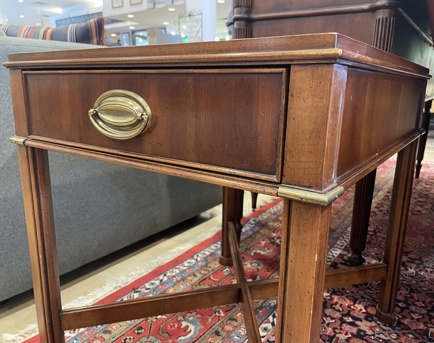 Gordons Mid Century End Table with single drawer and brass accents (0G1007)