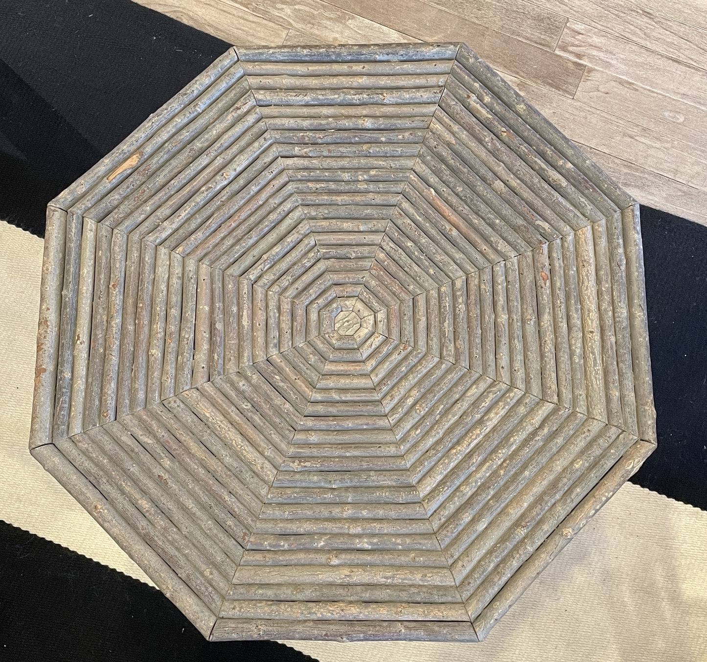 La Lune Willow End Table (02300A)