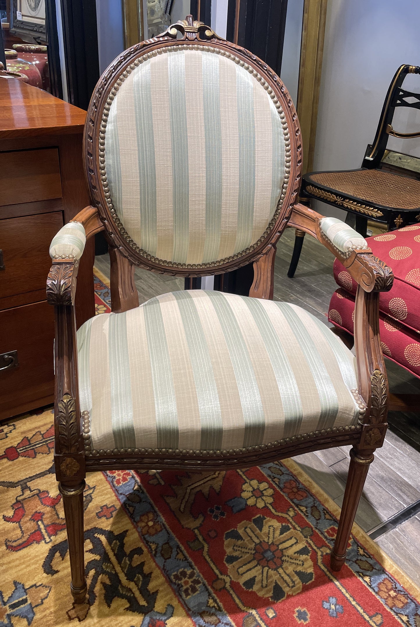 Antique Louis XVI chair, Reupholstered (0G000C)