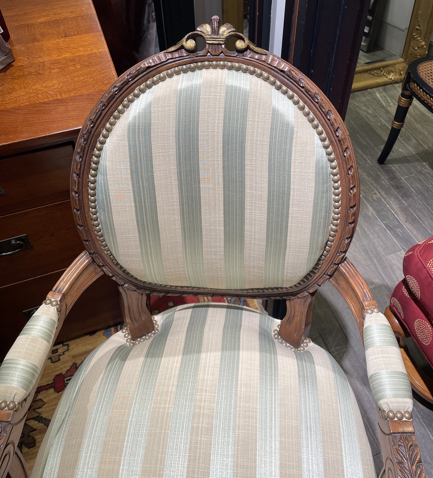 Antique Louis XVI chair, Reupholstered (0G000C)