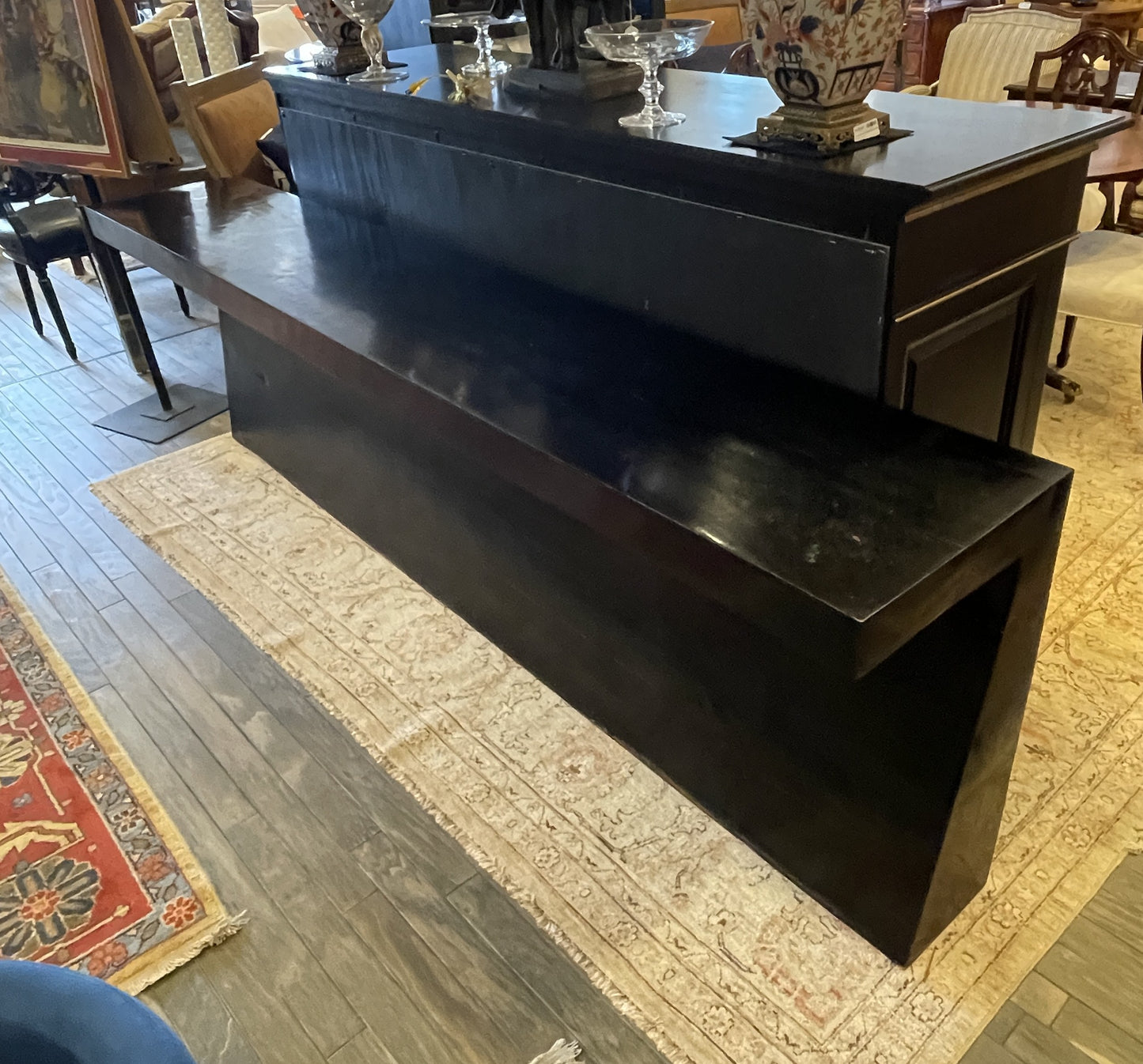 Custom Ebony Modern Console (0GD007)