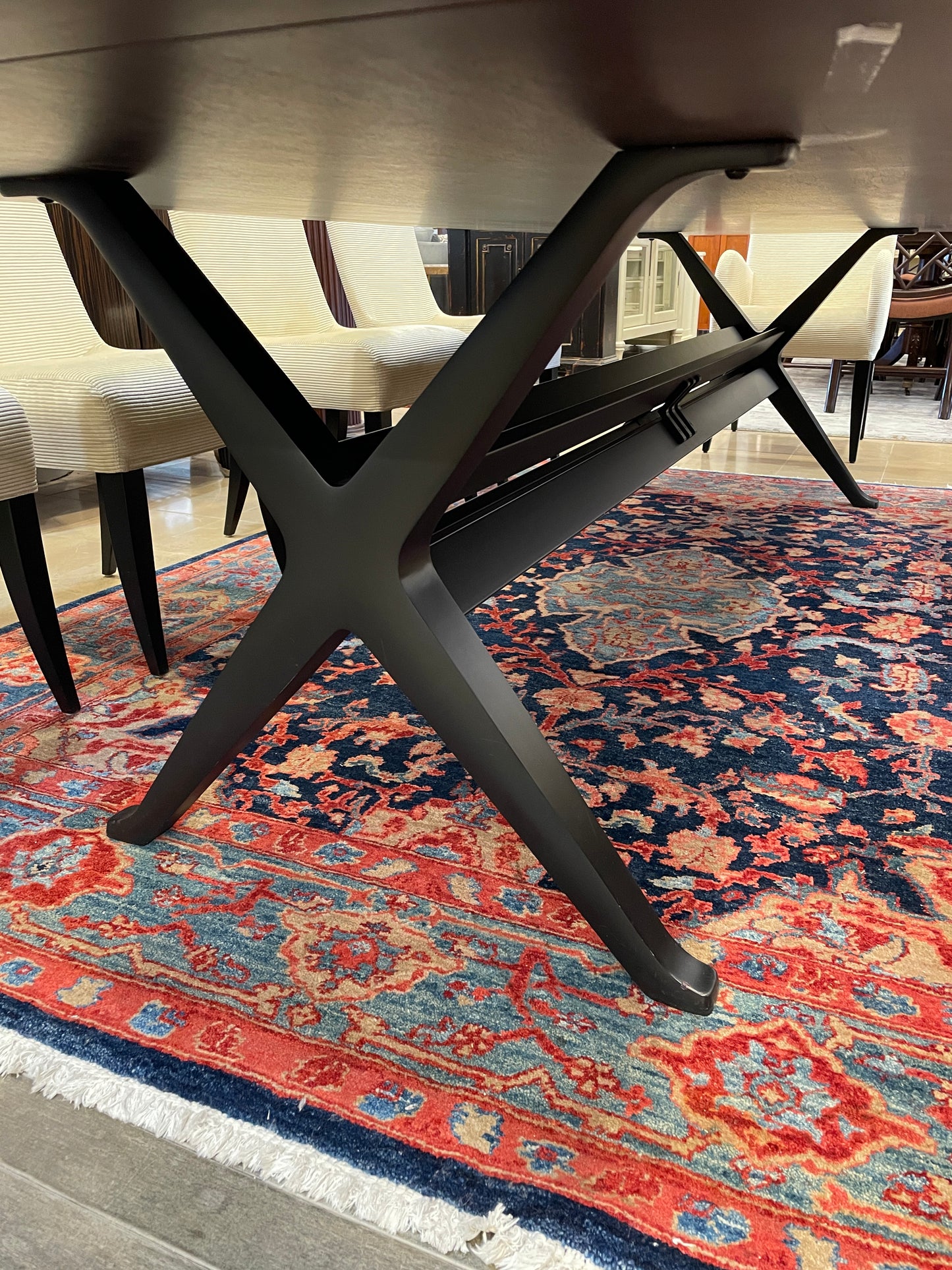 Manifesto "Ten" Dining Table in Mahogany (0GD005)