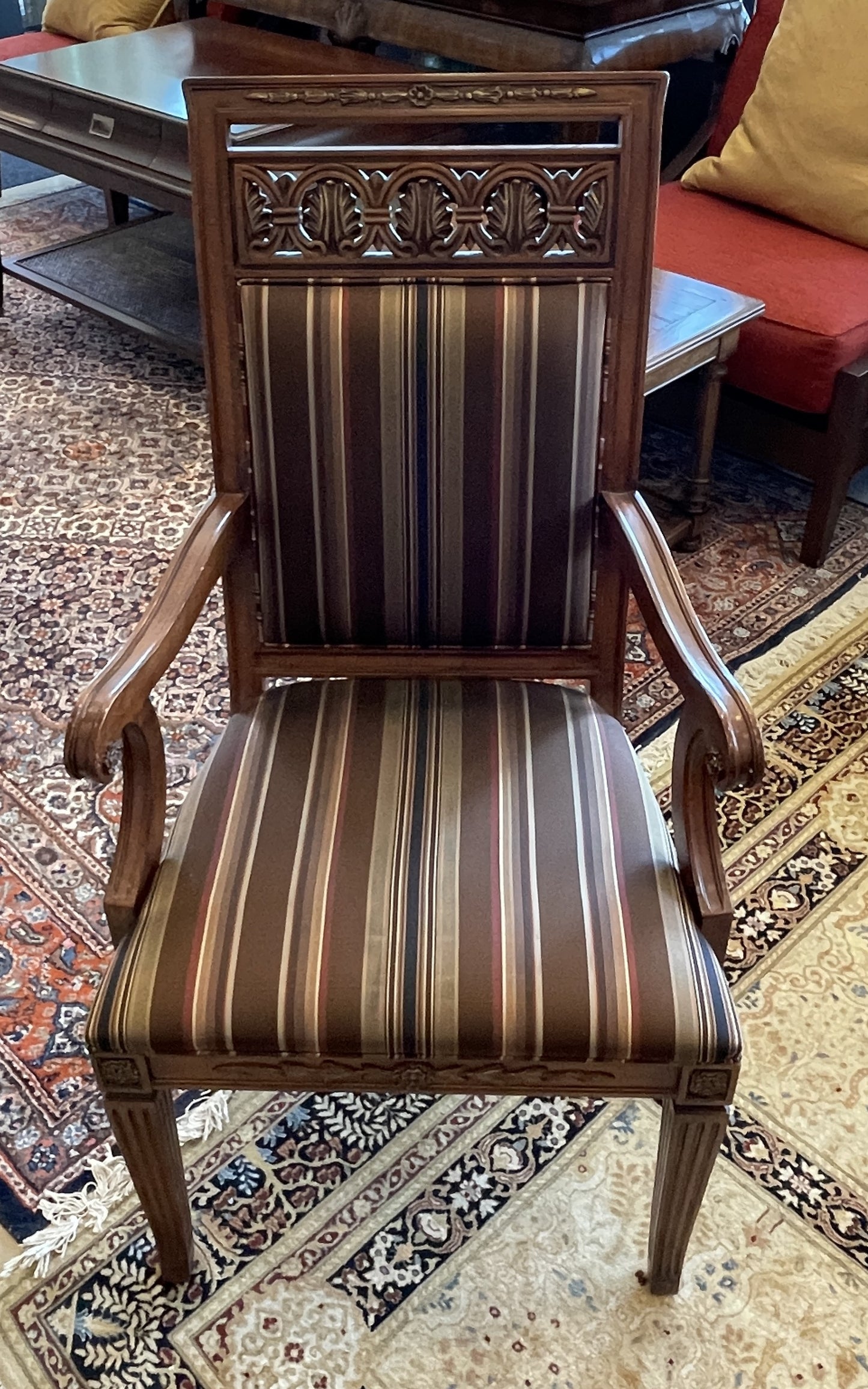 Henredon Grand Provenance Dining Chairs, set of 8 (0GH002)