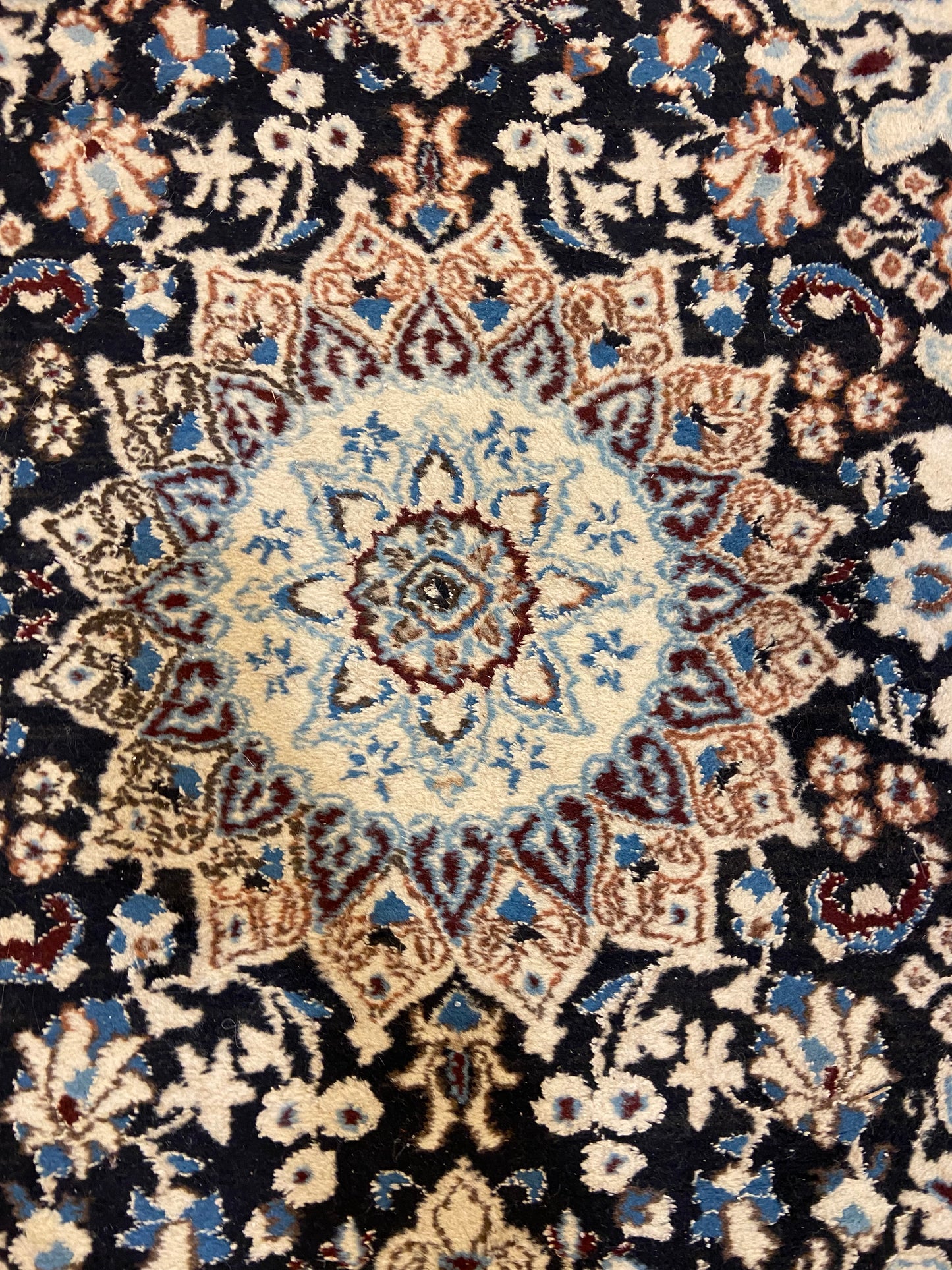 Hand Woven Cream and Navy Rug (4.5x2.8) (25239)