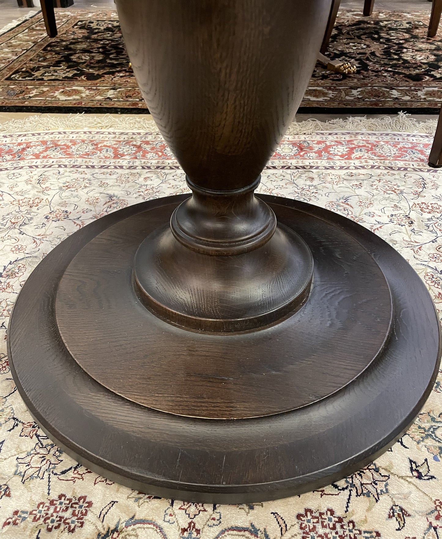 Ethan Allen 'Eloise' Pedestal Table (06I00D)