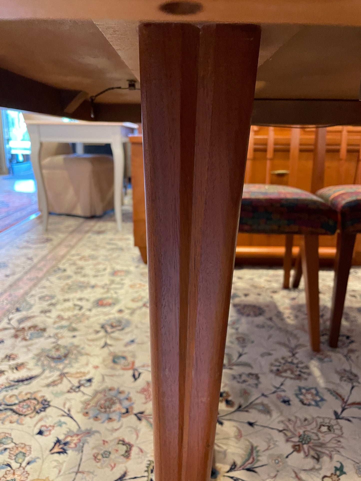 Mid Century Dining Suite, Including table, 6 chairs, china and buffet, attr: Sieling Modern (0GL003)