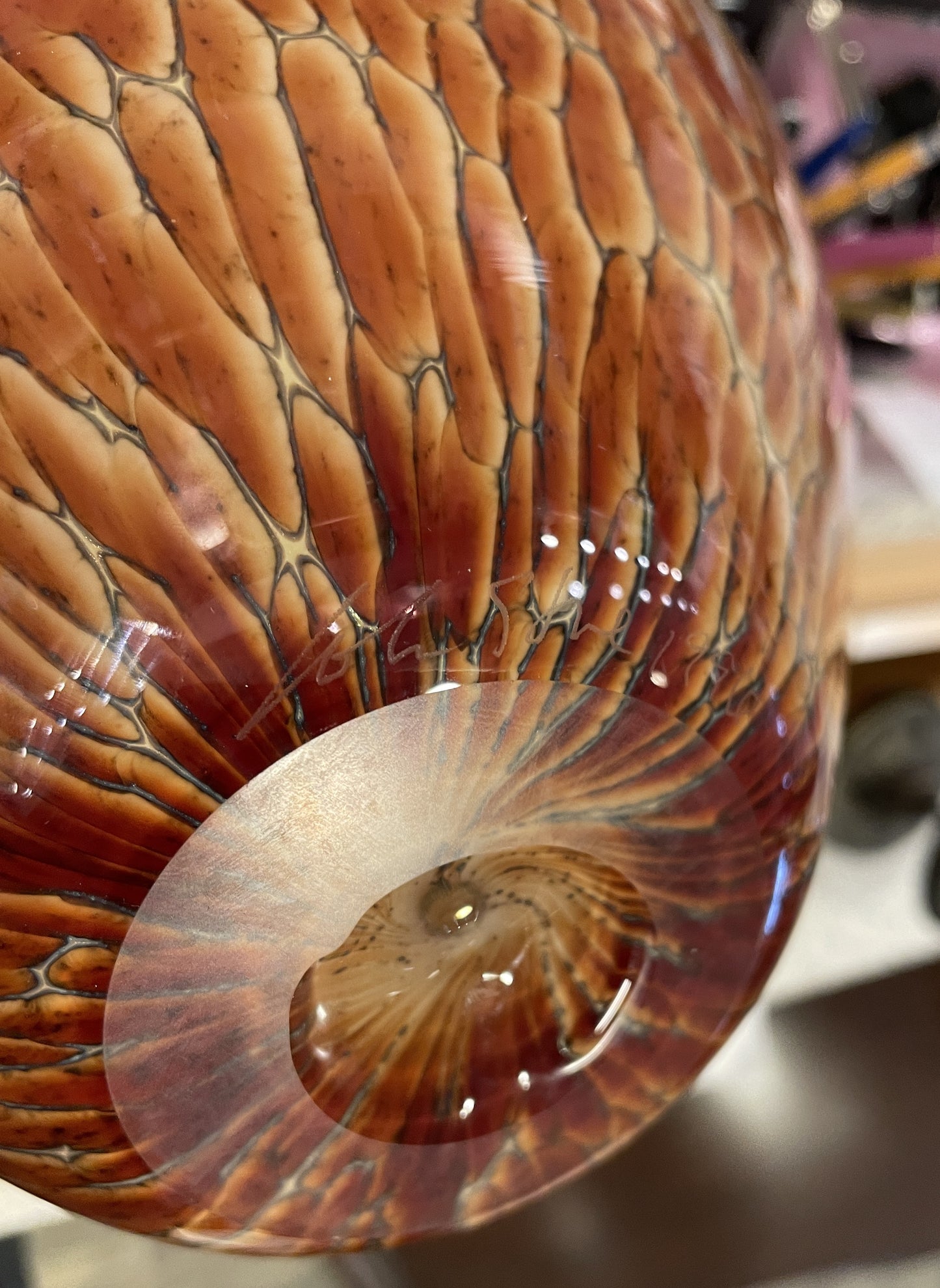 Cohn-Stone Tortoise Shell Glass Vase, Signed (0KC00E)