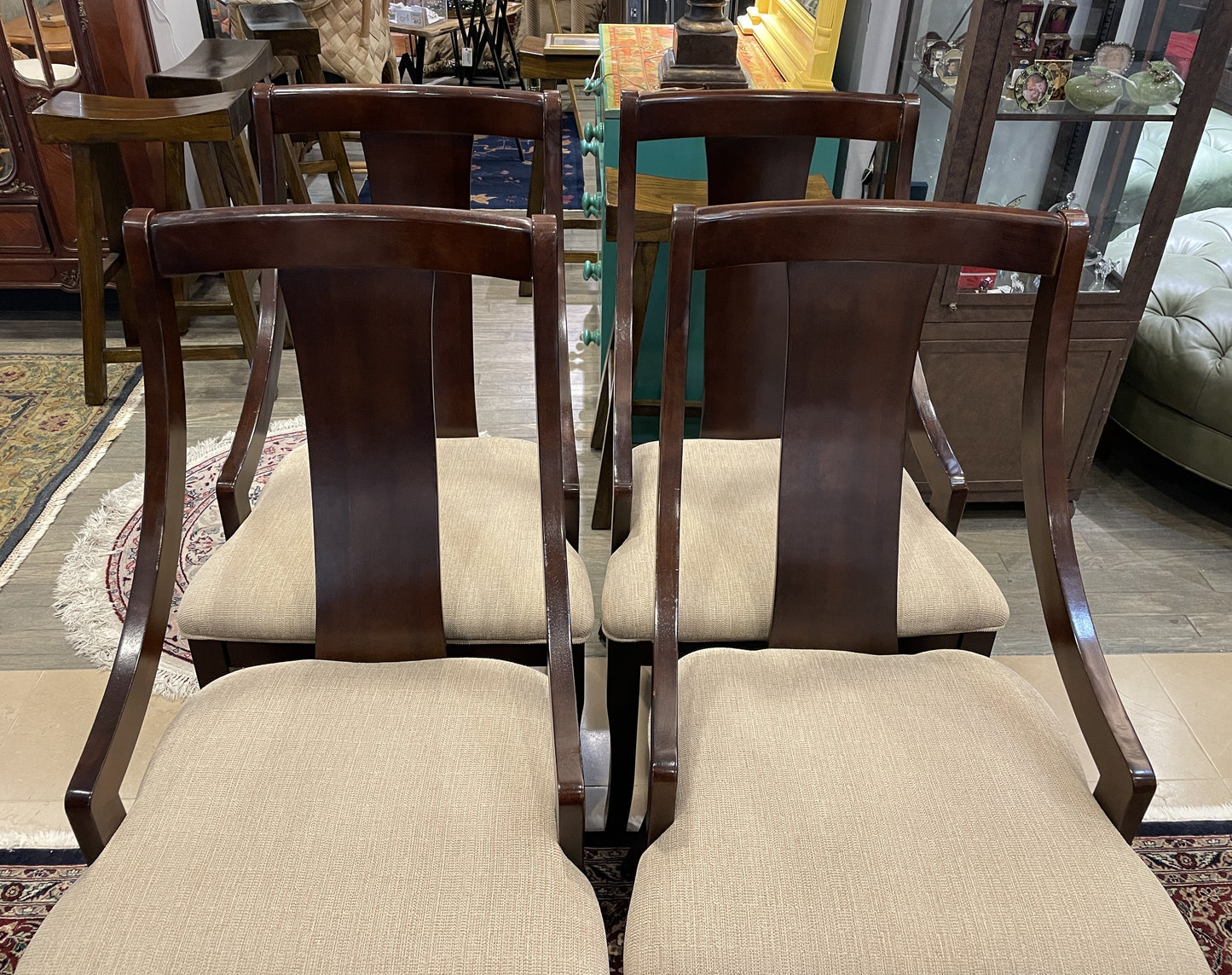 Set of 4 Klismos Style Dining Chairs AS IS (0CC002)